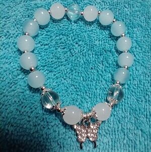 Silvertone white clear beads crystal butterfly stretch bracelet